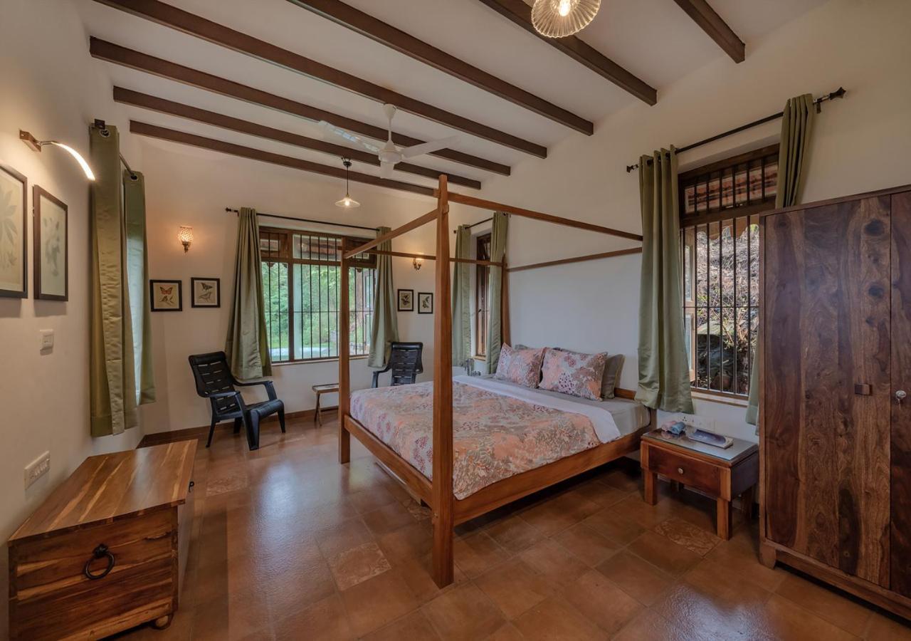 Saffronstays Niramay, Torna-Rajgad - Rustic Pool Villa With A Gazebo And Great Forest Views Marg Asni Bagian luar foto